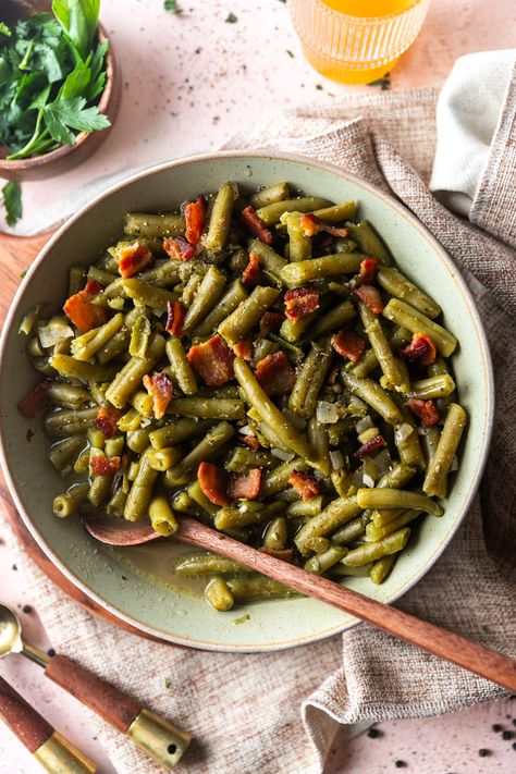 Texas Roadhouse Green Beans Copycat Recipe | Sweet Tea   Thyme Copycat Texas Roadhouse Green Beans, Roadhouse Green Beans Copycat, Roadhouse Green Beans, Texas Roadhouse Green Beans, The Best Green Beans, Southern Side Dishes, Southern Greens, Candied Sweet Potatoes, Thanksgiving 2024