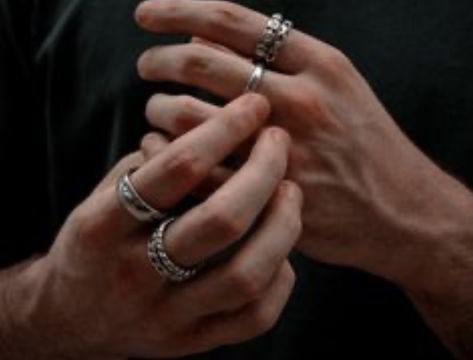 Hand Veins, Hands With Rings, Veiny Hands, Hot Hands, Pretty Hands, Gender Envy, Draco Malfoy, My Type, Hogwarts