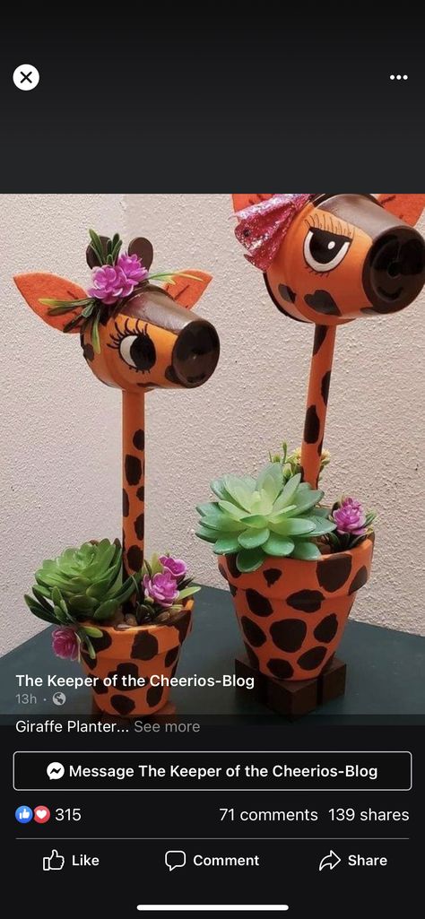 Crafts For Mom, Giraffe Planter, One Little Project, Plant Pots Crafts, Painted Pavers, Terra Cotta Pot Crafts Diy, Clay Pot Projects, Flower Pot People, Cute Image