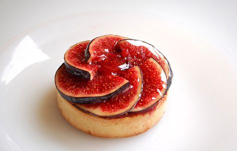 Fig Dessert, Yummy Things To Bake, Fig Tart, Food Tech, Sweet Art, Baked Dessert Recipes, Quick Desserts, Fruit Snacks, Mini Desserts