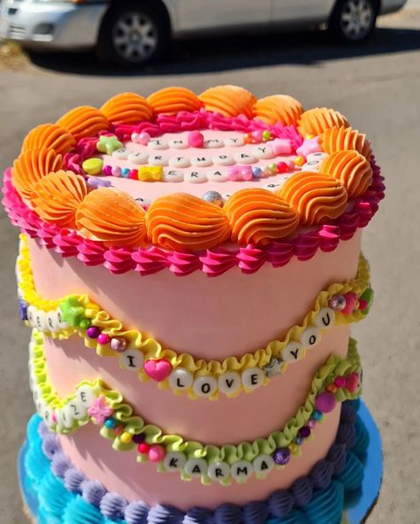 Taylor Birthday Cake, Summer Birthday Cake, Taylor Swift Cake, Taylor Swift Birthday Party Ideas, Taylor Swift Birthday, Cute Baking, Pretty Birthday Cakes, Cute Birthday Cakes, Just Cakes