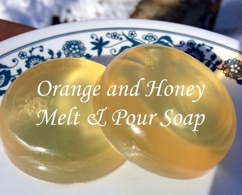 Orange and Honey Melt and Pour Soap - includes recipe and easy to follow instructions! Honey Soap Recipe, Glycerin Soap Recipe, Easy Soap Recipes, Diy Soap Recipe, Glycerin Soap Base, Soap Melt And Pour, Essential Oil Soap, Soap Ingredients, Handmade Soap Recipes