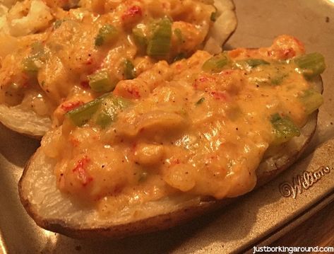 Crawfish Stuffed Potatoes, Crawfish Baked Potato, Crawfish Ettouffe Recipe, Crawfish Potatoes, Slap Ya Mama, Crawfish Recipes, Seafood Dinners, Crawfish Etouffee, Stuffed Baked Potatoes