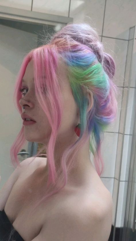 Pink Purple Pastel Hair, Pastel Color Hair Ideas, Pink And Purple Pastel Hair, Pink And Rainbow Hair, Pink Rainbow Hair, Pastel Hair Aesthetic, Rainbow Hair Aesthetic, Pastel Rainbow Hair Color, Pastel Pink And Purple Hair