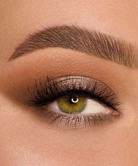 makeup look, smokey makeup look, eye makeup look Soft Brown Makeup Look, Soft Brown Makeup, Brown Makeup Looks, Brown Smokey Eye Makeup, Looks For Green Eyes, Eyeshadow For Green Eyes, Evening Eye Makeup, Pageant Makeup, Hazel Eye Makeup