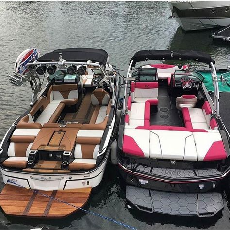 Left or right? X23 vs NXT22 : @mastercraft_aus #nosamurai #dnns #dontneednosamurai Wake Bording, Bge Recipes, Boat Remodel, Bravery Quotes, Boat Upgrades, Malibu Boats, Boat Upholstery, Summer List, Wakeboard Boats