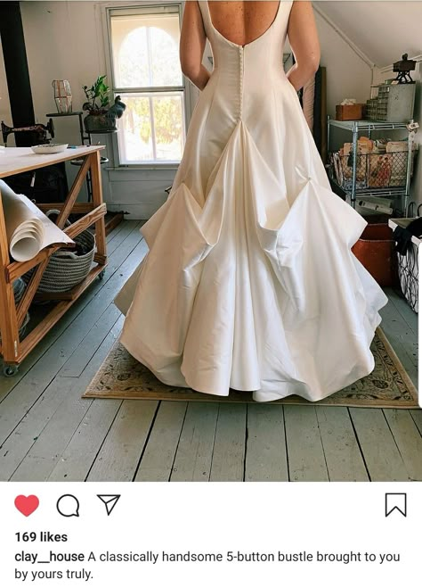 Wedding Dress Bustle Types A Line, American Bustle, Bustle Wedding Dress Styles Trains, Wedding Dress Bussell Types, Types Of Bustles Wedding Dresses, Wedding Dress Bustle Types, French Bustle Wedding Dress, Diy Wedding Dress Bustle, Wedding Gown Bustle