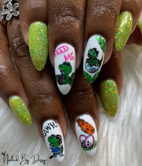 Lime green glitter acrylic nails with white accent nails with comic strip style dinosaurs dancing and drinking boba teas Dino Nails Art, Dino Nails, Dinosaur Nails, Dancing Dino, Cartoon Nail Art, Halloween Acrylic, Halloween Acrylic Nails, Winter Nails Acrylic, Nail Tutorials