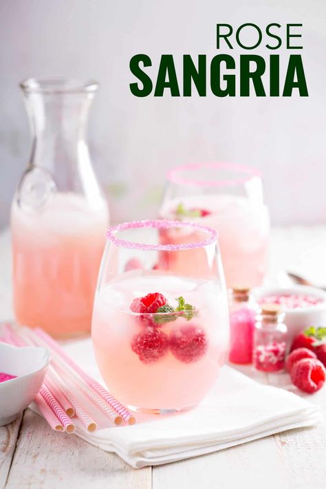 Spanish Sangria, Prosecco Cocktail Recipes, Sangria Drink, Rose Sangria, Prosecco Cocktails, Rose Cocktail, Raspberry Rose, Sangria Recipe, Tasty Drinks