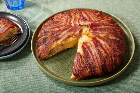 Potato Tart with Bacon and Cheddar Potato Tart Recipe, Bacon Tart, Potato Tart, Potato Bacon, Cheese Tart, Bacon Potato, Tart Baking, Baked Cheese, Savory Tart