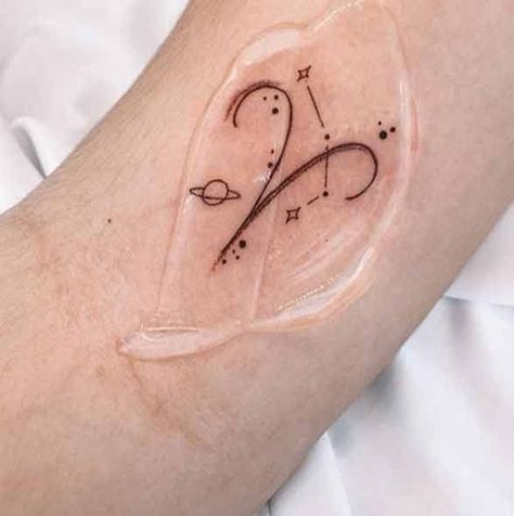 Small Tattoos Aries, Aries Glyph, Small Aries Tattoo, Aries Sign Tattoo, Aries Tattoo Minimalist, Aries Tatoos, Aries Tattoo For Women, Aries Tattoo Ideas, Aries Symbol Tattoos