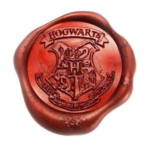 Apr 18, 2017 - Seal Pattern: Hogwarts Badge 1 1/4" round delicate engraved die makes beautifully detailed wax imprint 3" removable wood handle 2pcs Se Harry Potter Badges, Seal Pattern, Harry Potter Letter, Imprimibles Harry Potter, Harry Potter Theme Birthday, Harry Potter School, Citate Harry Potter, Cumpleaños Harry Potter, Stile Harry Potter