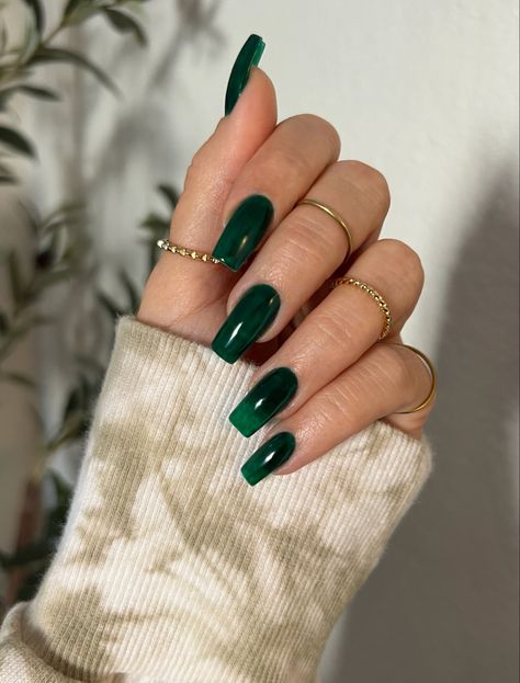 Dark Jade Nails, Green Nails Jelly, Dark Green Jelly Nails, Jelly Green Nails, Dark Jelly Nails, Green Jade Nails, Forest Green Acrylic Nails, Jade Nails Acrylic, Fall Gel Nail Colors