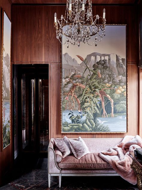 Thomas Hamel, The Color Lavender, De Gournay Wallpaper, London Townhouse, Townhouse Designs, Beautiful London, London Home, Modern And Antique, Design Living Room