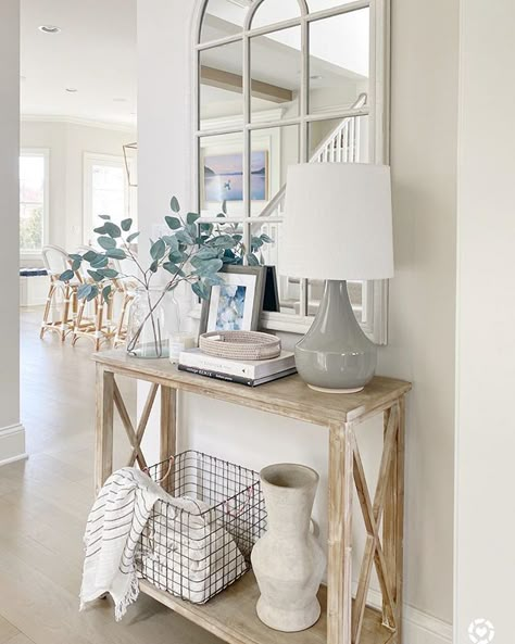 Life On Cedar Lane, Tall Table Lamps, Entryway Table Decor, Beach House Interior, Home Entrance Decor, Entrance Decor, Living Room Inspo, House Entrance, Spring Home