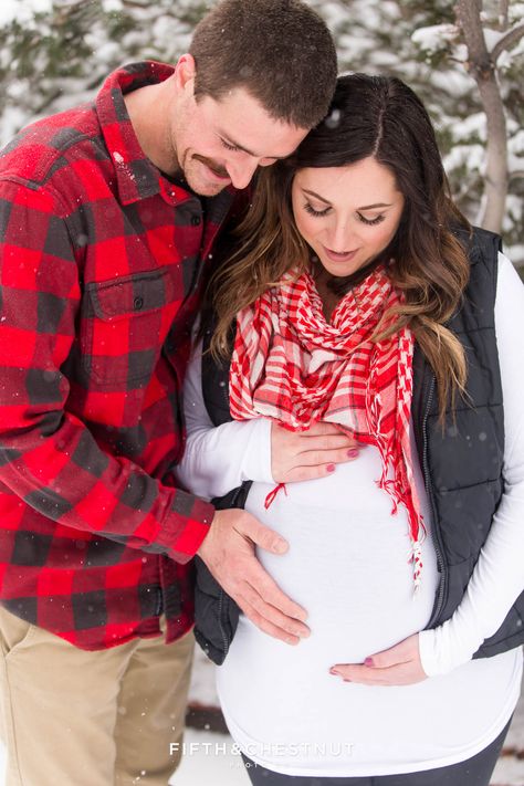 Kate's Winter Snowy Maternity Photos by Reno Maternity Photographer Snowy Maternity Photos, High School Senior Photography, Maternity Photos, Photographing Babies, Maternity Photographer, Senior Photographers, Photography Services, Maternity Pictures, Senior Photography