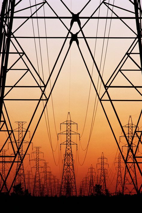 I'm sure other people find pylons strangely compelling in the right light too. Someone? Anyone! Robert Doisneau, Power Lines, Foto Art, Urban Environment, Abstract Photography, Health Matters, Safety Tips, Pollution, Photography Inspiration