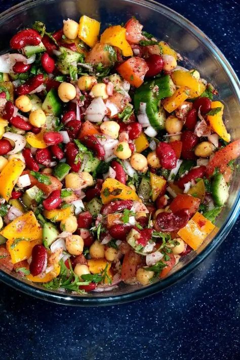 Vegan Bean Salad, Bean Salad Healthy, Salad Recipes For Parties, Healthy Beans, Vegetarian Salad Recipes, Vegan Salad Recipes, Vegan Beans, Salad Recipes For Dinner, Vegan Salad