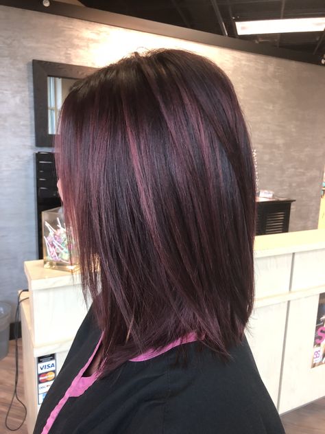 Mid Length Black Hair With Highlights, Color Highlights On Brown Hair, Chocolate Strawberry Hair Color, Brown And Dyed Hair, Strawberry Chocolate Hair, Chocolate Strawberry Hair, Chocolate Burgundy Hair, Strawberry Brunette Hair, Peak A Boo Hair Color