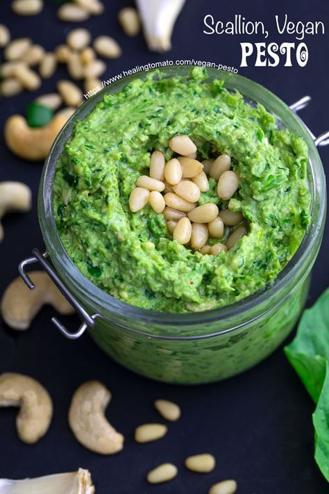 Easy 5-minute Vegan Pesto sauce recipe with scallions, basil, cashews, nutritional yeast. Its creamy and delicious #healingtomato #vegan #pesto #veganpesto #scallions #basil Scallion Recipes, Arugula Pesto Recipe, Vegan Proteins, Vegan Pesto Sauce, Vegan Pesto Recipe, Pesto Sauce Recipe, Scallions Recipes, Pesto Recipes, Basil Pesto Recipes