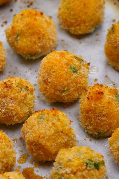 Baked Arancini (Italian Rice Balls Recipe) - IzzyCooking Mini Rice Balls, How To Make Arancini Balls, Easy Arancini Balls, Rice Balls Italian, Baked Arancini, Italian Rice Balls Recipe, Baked Arancini Rice Balls, Archini Rice Balls, Ham And Cheese Arancini (italian Fried Rice Balls)