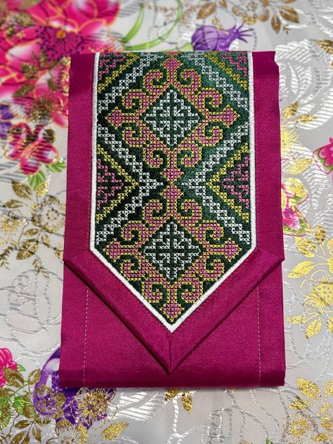 Hmong Fashion, Hmong Embroidery, Paj Ntaub, Hmong Clothes, Graduation Stole, Add Text, Cross Stitching, Embroidery Art, Sacramento