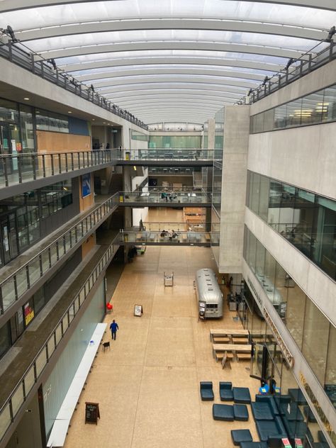 Central Saint Martins, Saint Martin, Basketball Court, London