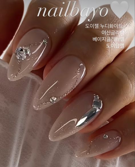 Classy Gel Nails, Beauty Nails Design, Simple Acrylic Nails, Pretty Nail Art Designs, Nail Art Wedding, Coffin Nails Long, Crystal Nails, Bridal Nails, Luxury Nails