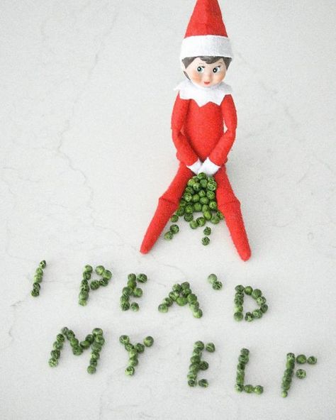 I Pea’d My Elf⠀⠀⠀⠀⠀⠀⠀ Elf Ideas Easy, Bad Elf, Elf Kit, Awesome Elf On The Shelf Ideas, Elf Activities, Xmas Elf, Elf Antics, Elf Fun, Elf On The Shelf Ideas