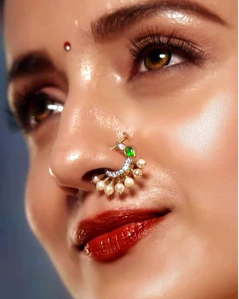 Nose Pin For Wedding, Nose Pin For Bride, Nose Pins For Bride, Marathi Nose Pin, Noise Pin Design Gold, Marathi Nose Ring Design, Mukkera Designs Gold, Bridal Nose Ring Indian, Nose Pin Indian