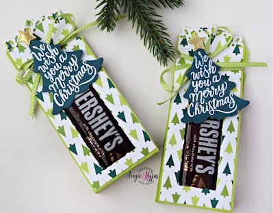 Stampin Up Hershey Nugget Treat Holder, Hershey Nuggets Treat Holders, Christmas Treat Packaging, Christmas Treat Holders Diy, Christmas Treat Holders Craft Fairs, Christmas Table Favors To Make, Candy Holders Diy Ideas, Treat Holders Christmas, Stampin Up Treat Holders