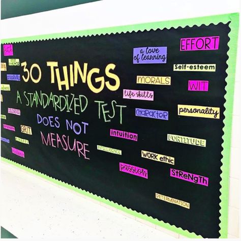 Check out this motivational standardized testing bulletin board idea for teachers, students, and classrooms. High School Bulletin Boards Hallways, Testing Bulletin Board Ideas, Bulletin Board Ideas Spring, Testing Bulletin Boards, School Counseling Bulletin Boards, State Testing Encouragement, Motivational Bulletin Boards, Decorate Classroom, Counseling Bulletin Boards