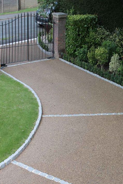 Resin bound porous driveway created with our no-dig Terrabase Rustic paving without the need for an asphalt base. Resin Gravel, Front Driveway Ideas, Aggregate Driveway, Driveway Border, Permeable Driveway, Resin Bound Driveways, Driveway Entrance Landscaping, Resin Driveway, Asphalt Driveway