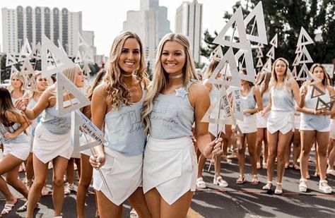 Tri Delta Bid Day, Bid Day Ideas, Sorority Pins, Sorority Girls, Tri Delt, Bestie Pics, Sorority Recruitment Outfits, Sorority Ideas, Recruitment Outfits