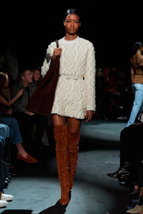 Sweater Dress Outfit, Brandon Maxwell, Knitwear Fashion, Winter Trends, Winter 2022, Fall 2022, Fashion Show Collection, Latest Outfits, Look Cool