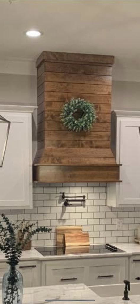 Wooden Exhaust Hood, Wood Kitchen Range Hood, Diy Stove Hood Farmhouse, Wooden Kitchen Hood, Rustic Vent Hood Ideas, Wood Stove Vent Hoods, Wooden Kitchen Hoods Ideas, Wood Hoods Over Stoves, Wooden Stove Hood