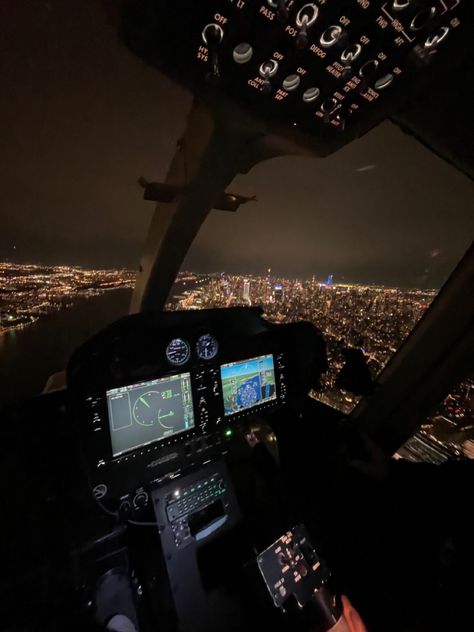 New York Luxury Lifestyle, Rich New York Life Aesthetic, Night Helicopter Ride, Helicopter Ride Aesthetic Night, Helicopter New York City, Helicopter Aesthetic Night, New York Helicopter Ride Night, Nyc Helicopter Ride At Night, Helicopter Ride Aesthetic