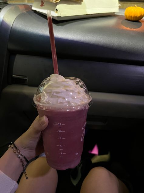 Berry Smoothie Aesthetic, Wawa Drinks, Wawa Aesthetic, Smoothie Aesthetic, Smoothie Fruit, Mixed Berry Smoothie, Drink Aesthetic, Drink Photography, Berry Juice