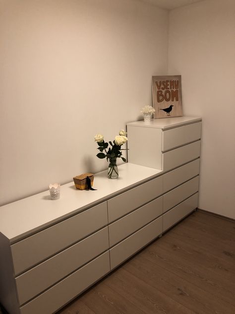 Ikea Malm Bedroom Ideas White, Ikea Drawers Bedroom, 2 Dressers Side By Side, Malm Dresser Bedroom, Malm Ikea, Ikea Dresser, Bedroom Drawers, Classy Bedroom, Ikea Malm