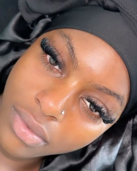 east london | nottingham lash tech🦋 on Instagram: "the dreamy 𝐄𝐔𝐏𝐇𝐎𝐑𝐈𝐀 𝐬𝐞𝐭 😍😍 🌺 𝟷𝟹-𝟸𝟶𝚖𝚖 , for the lovers of 𝙛𝙪𝙡𝙡 & 𝙩𝙚𝙭𝙩𝙪𝙧𝙚𝙙 lashes 🫶🏾 lash artist: @theminkcraft ♛ #lashes #londonlashes #eastlondonlashes #ldnlashes #nottinghamlashes #volumelashes #nottslashes #25mmlashes #individuals #megavolumelashes #newhamlashes #stratfordlashes #easthamlashes #barkinglashes #theminkcraft" 25 Mm Lash Extensions, Bottom Lashes, Day Date Ideas, Lash Styles, Cat Eye Lash, Eyelash Extensions Styles, Lash Extensions Styles, Volume Lash Extensions, Lash Sets