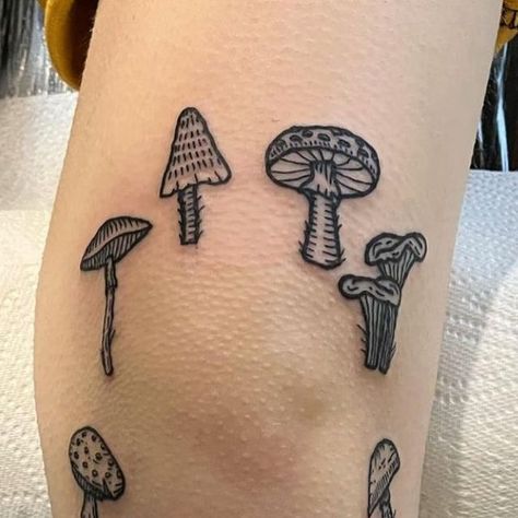 Deborah 🐝 on Instagram: "Loved doing this mushroom knee for Georgia! Thanks so much! Done at @untoldtattoo 🍄 #onlythedarkest #blkttt #blacktattooart #darkartists #txttooing #TAOT #blxckink #blackworkerssubmission #onlyblackwork #btattooing #tattoodo #blacktattoomag" Spiderweb Tattoo, Canada Tattoo, Spider Web Tattoo, Party Tattoos, Sick Tattoo, Skeleton Tattoos, Spider Tattoo, Moth Tattoo, B Tattoo