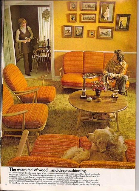 Orange Couches, 70's Furniture, 70s Style Home, 70s Living Room, Vintage Home Decor Living Room, French Vintage Home Decor, 70s Interior Design, Vintage Home Decor Boho, 70s Furniture