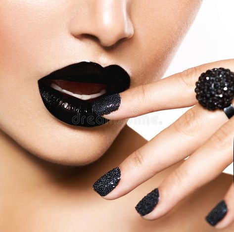 Black Caviar Manicure and Black Lips. Trendy Black Caviar Manicure and Black Lip , #spon, #Manicure, #Caviar, #Black, #Lips, #Makeup #ad Nails Inspiration Black, Black Nail Designs, Black Lips, Nail Swag, Dark Nails, Black Caviar, Hot Nails, Black Nails, Nail Manicure