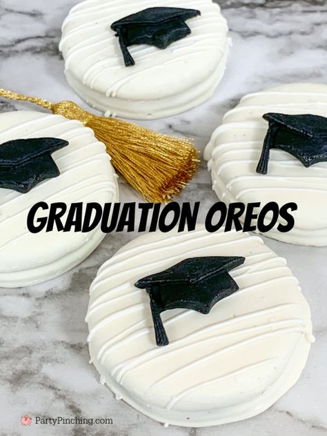 Graduation Pastry Ideas, Graduation Snacks Ideas, Graduation Macaron Ideas, Chocolate Covered Oreos Display, Graduation Sweets, Graduation Cookies Ideas, Graduation Oreos, Graduation Sweets Treats, Graduation Deserts Ideas