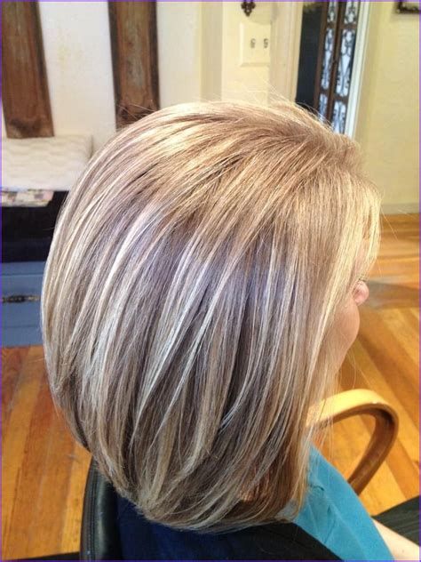 cool blonde highlights for grey hair pictures - Yahoo Image Search Results Grey Hair Lowlights, Cool Blonde Highlights, Blonde Lowlights, Grey Blonde Hair, Frosted Hair, Hair Highlights And Lowlights, Covering Gray Hair, Silver Grey Hair, Transition To Gray Hair