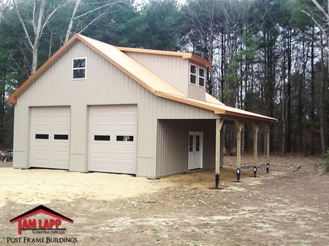 Residential Pole Building in Woodbine New Jersey Pole Barn With Loft, Pole Barn Loft, Barn Loft Apartment, Pole Building Garage, Roof Room, Barn With Loft, Barn Garage Plans, Pole Barn Shop, Cottage Garage