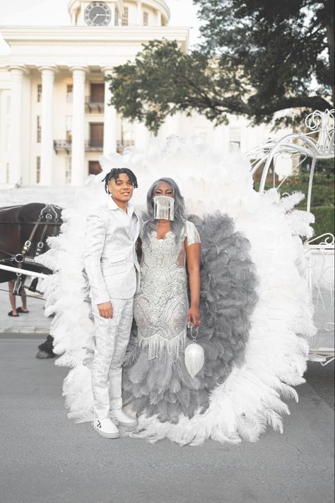 Couple Prom Outfits, Guys Prom Outfit, Prom 2k23, Prom Send Off, Couple Prom, Pretty Homecoming Dresses, Feather Prom Dress, Prom Couples, Prom Inspo