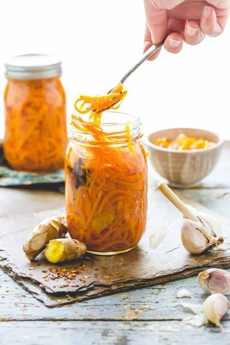 Ginger Pickled Carrots | Cookbook Giveaway | Canning | Fall | Vegetarian | Healthy Seasonal Recipes Ginger Carrots, Carrots Healthy, Pickled Carrots, Pickled Ginger, Pickled Veggies, Pickled Vegetables, Pickling Recipes, Seasonal Recipes, Delicious Vegetarian