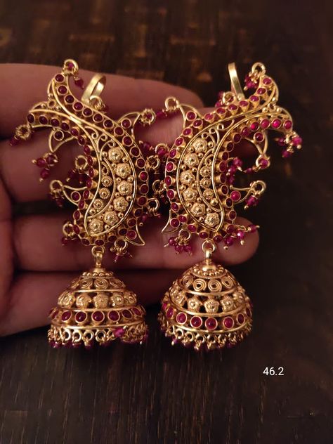 Fish Earrings Gold, Jewellery Board, Fish Earrings, Gold Jewelry Simple Necklace, Casual Indian Fashion, Gold Bridal Earrings, Bridal Jewelry Collection, Gold Jewelry Simple, Jewelry Simple