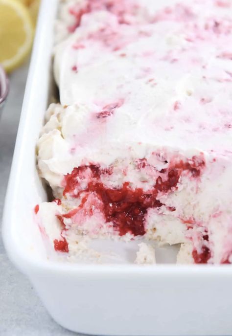 Raspberry Cream Angel Food Cake Raspberry Dishes, Mels Kitchen, Raspberry Dessert, Angel Food Cake Desserts, Coconut Chocolate Chip Cookies, Giant Chocolate Chip Cookie, Raspberry Desserts, Angel Food Cake Mix Recipes, Potluck Desserts